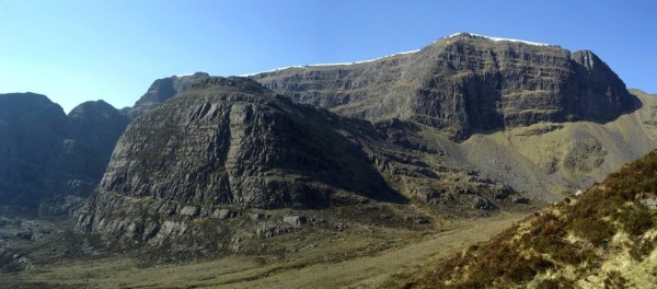 A'Phoit and Beinn Bhan (photo: Bert Barnett)