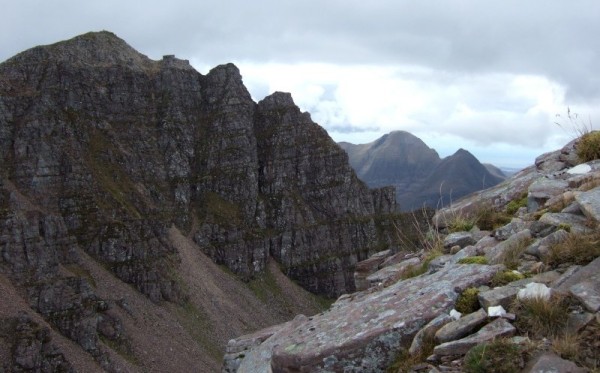 Northern Pinnacles of Mullach an Rathain (photo: Alan Dawson)