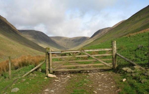 Blackhope Valley and Hart Fell (photo: Alan Castle)