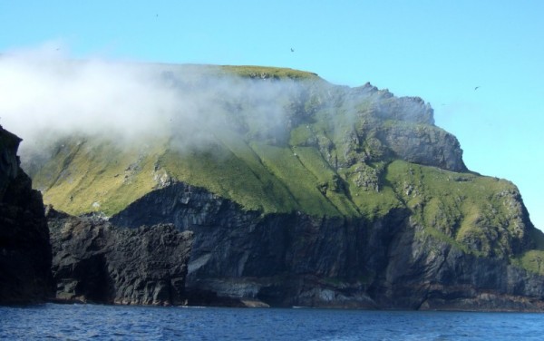 Cnoc Glas, Soay (photo: Alan Dawson)