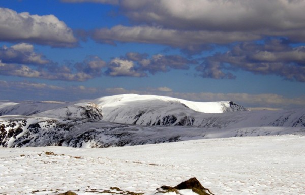 High Street from Caudale Moor (photo: Jim Fothergill)