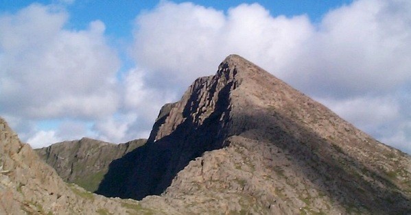 Y Lliwedd (photo: Alan Dawson)